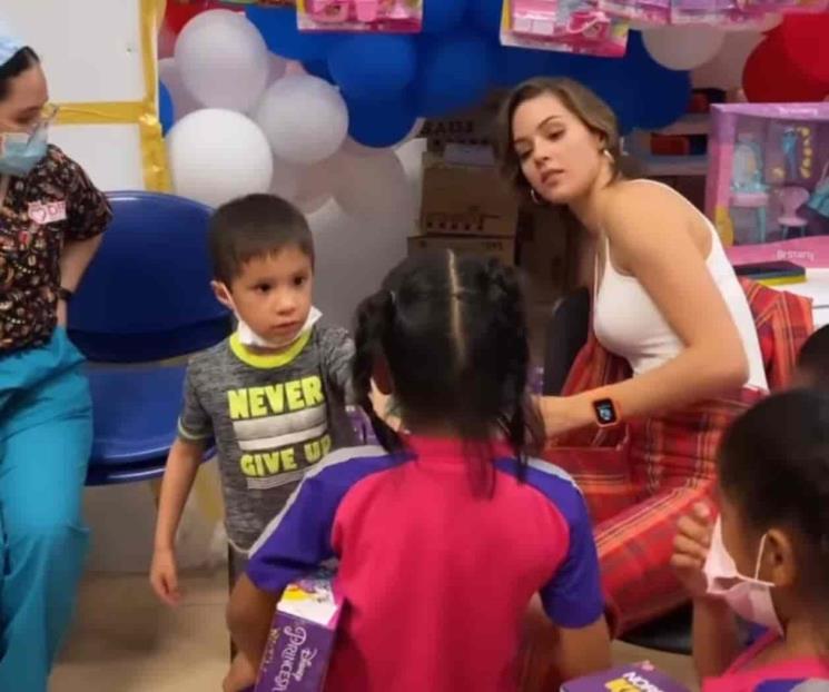 Celebra Mariana a niños de DIF Capullos