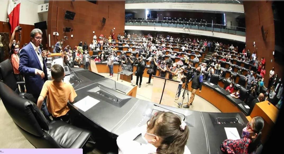 Por primera vez, Senado abre sus puertas a niños y niñas