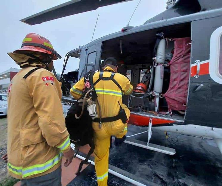 Inician combate a incendio en límites de NL y Coahuila Inician combate a incendio en límites de NL y Coahuila