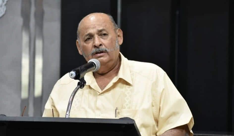 Asesinan al diputado local Roberto Chapula