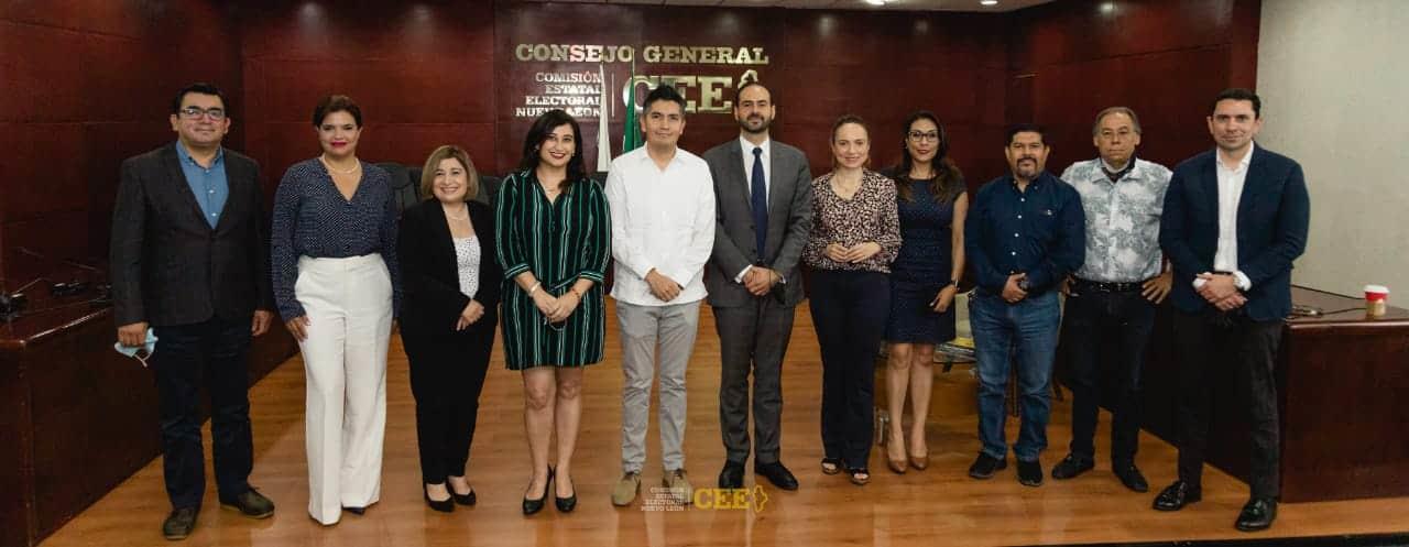 Realiza CEE conferencia sobre la democracia