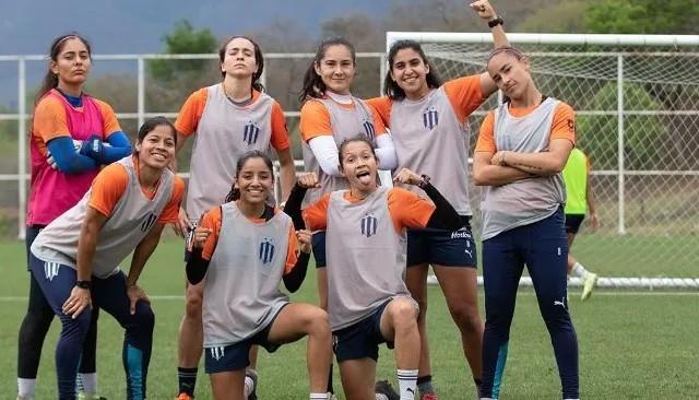 Inician Rayadas camino al bicampeonato