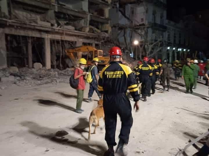 Van 25 muertos por explosión en Hotel Saratoga