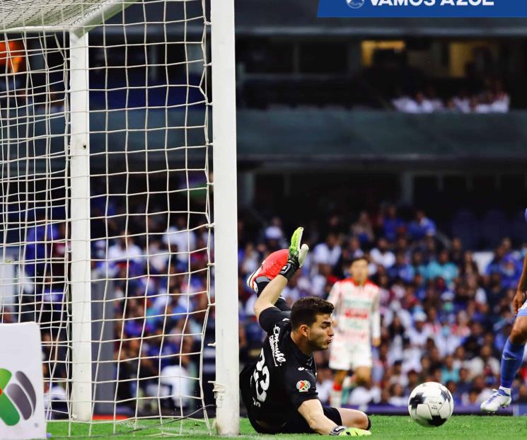 Cruz Azul vence a Necaxa en penales y avanza a liguilla