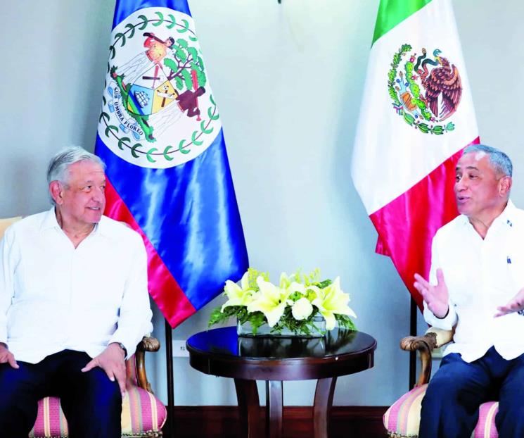 Analizarán vincular Tren Maya a Belice 