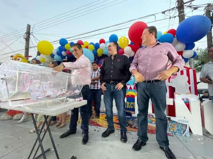 Celebran en Juárez a los niños y a las mamás