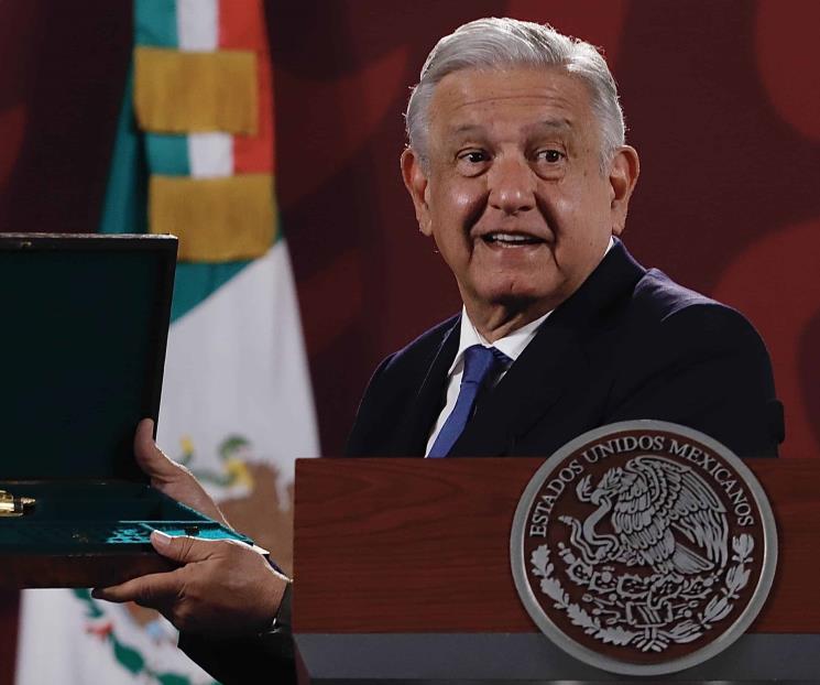 Cometen bancos fraude por autoabasto eléctrico: AMLO