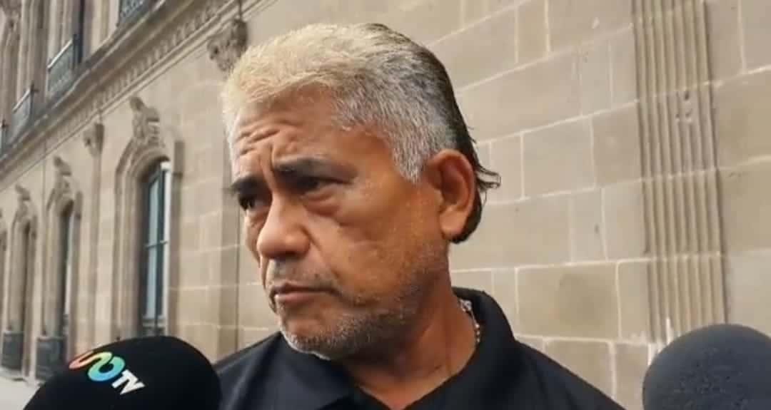 Se reúne padre de Yolanda con Samuel