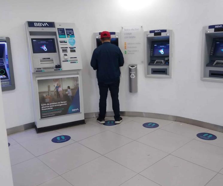 Usuarios reportan que BBVA les depositó dinero gratis