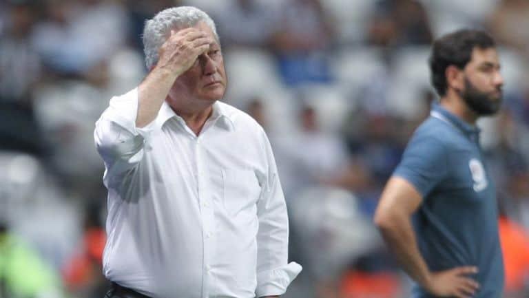No cumplió Vucetich en el CL22 con Rayados
