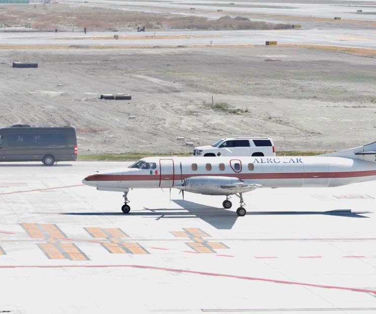 AMLO descarta replantear espacio aéreo