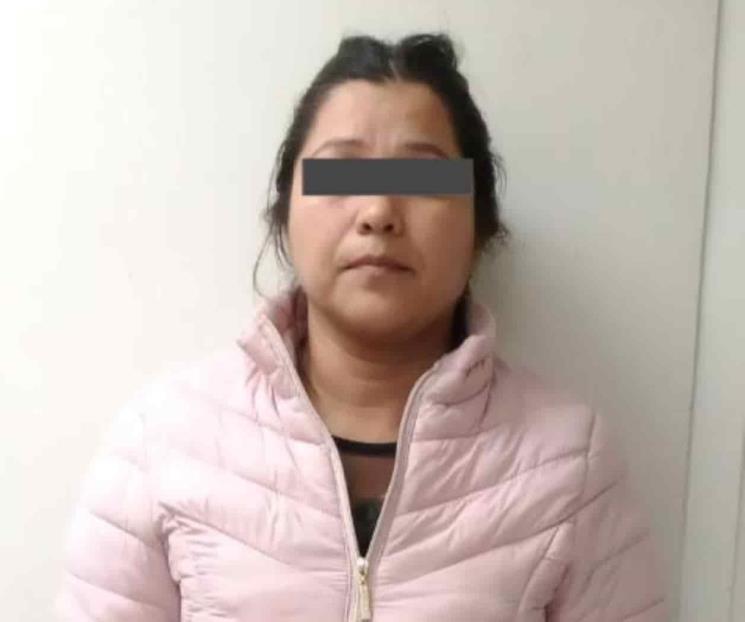 Vinculan a proceso a mujer por homicidio calificado