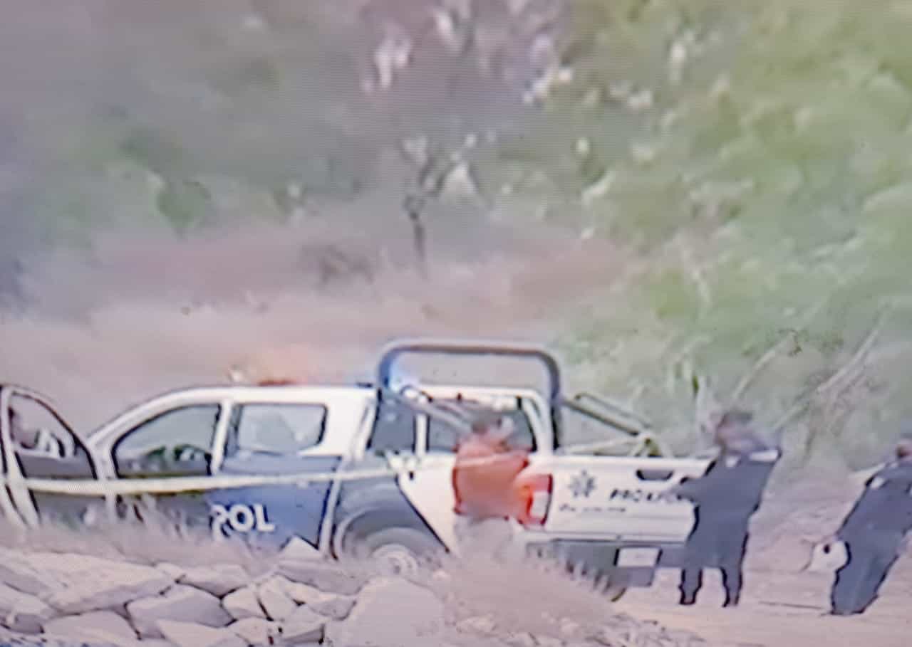 Reportaron el hallazgo de una persona sin vida y con evidentes huellas de torturas en una brecha