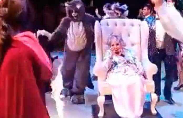 Critican aparición de Silvia Pinal en obra de teatro