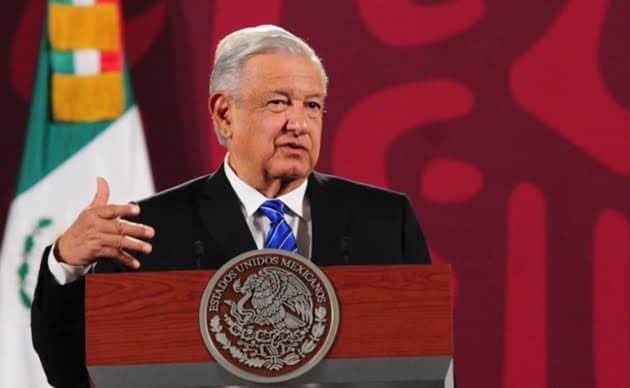 Es indudable que incidente de aviones se politizara: AMLO