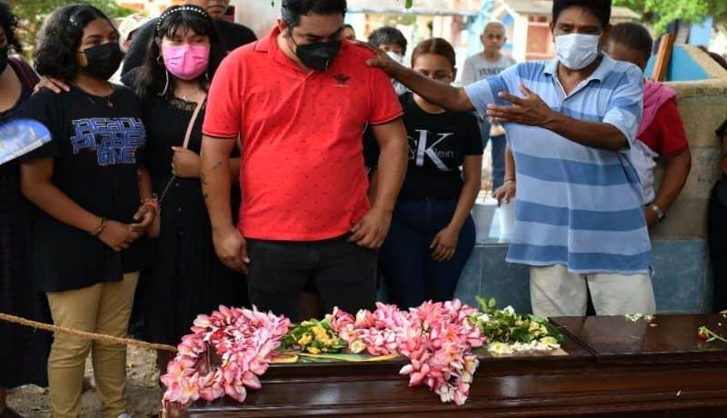UE condena asesinato de periodistas en México