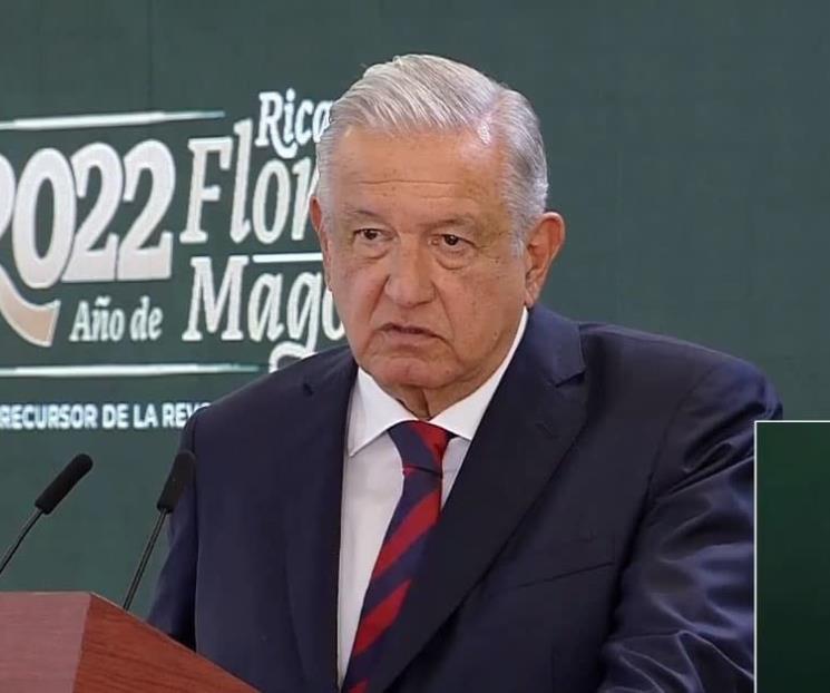 AMLO se reúne con padres de Debanhi