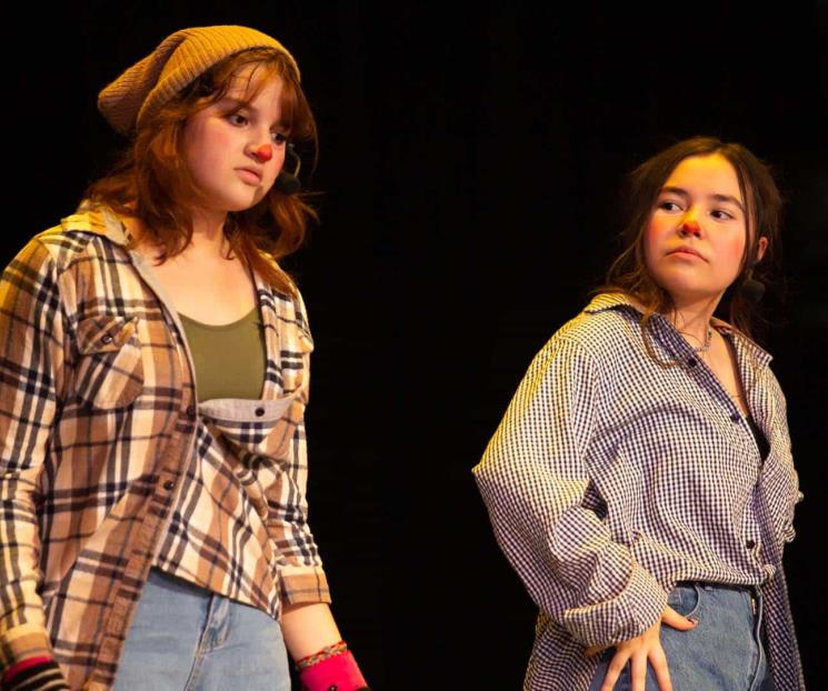 Vuelven a escena alumnos en muestra de teatro