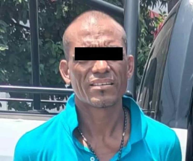 Lo detienen por pagar con billete falso