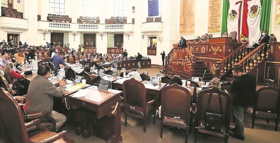 Va Morena por reforma al IECM; oposición ve riesgo