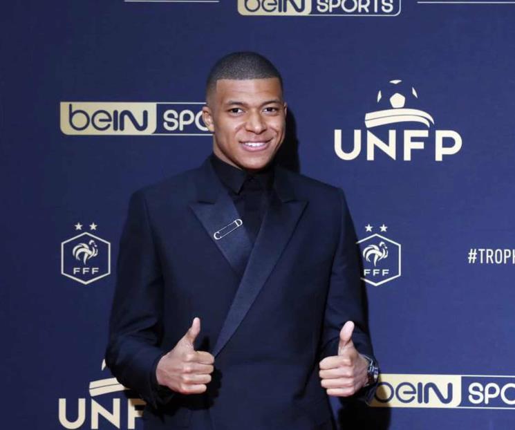 Gana Mbappé galardón a mejor jugador en Francia