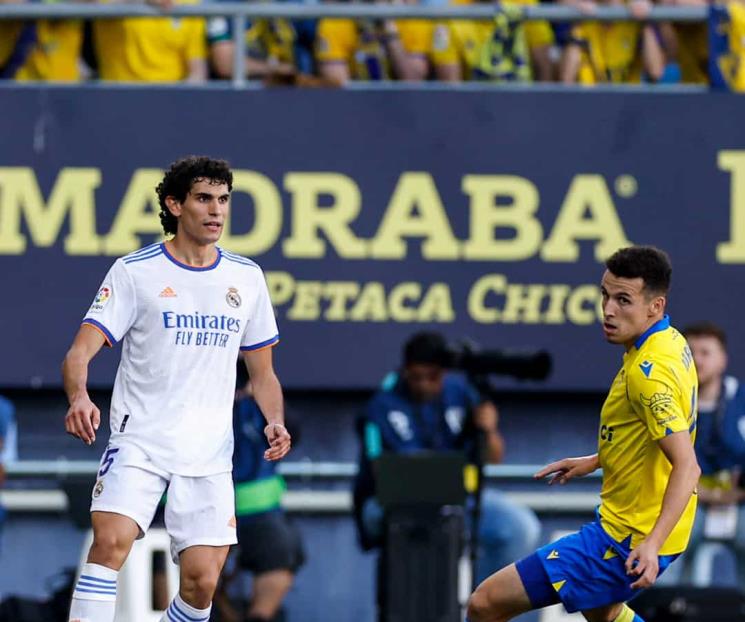 Iguala campeón Real Madrid con Cádiz en España