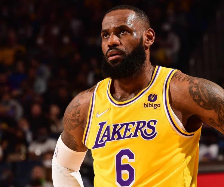 Es Lebron el deportista con más ganancias en último año