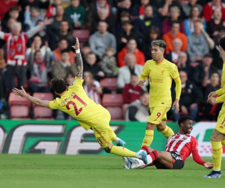 Remonta Liverpool y mantienen esperanzas