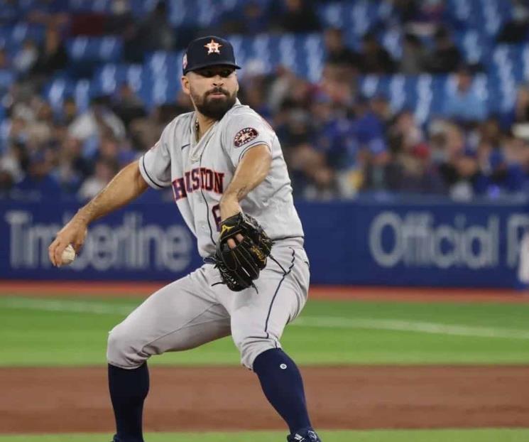 Logra Urquidy su tercera victoria con los Astros