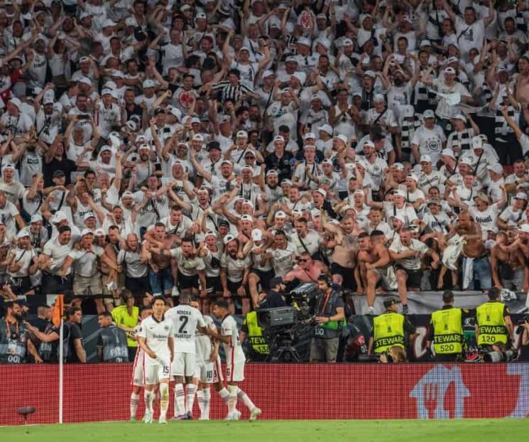 Frankfurt se corona en la Europa League