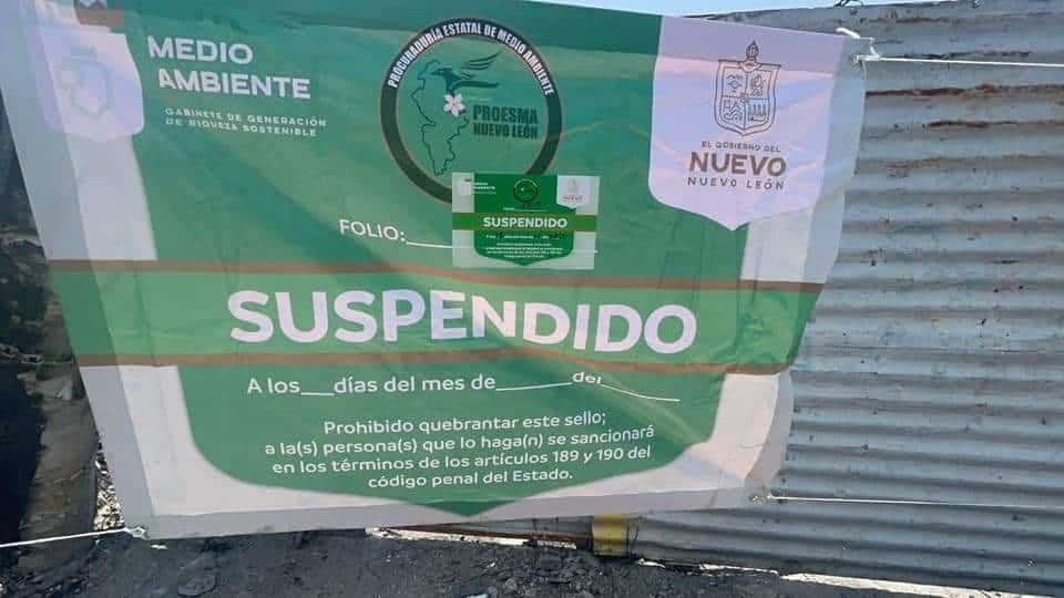 Suspenden por quema de residuos predio en Juárez