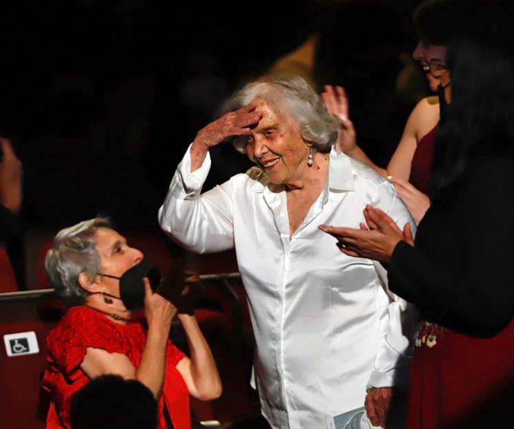 Cinco libros para comenzar a leer a Elena Poniatowska