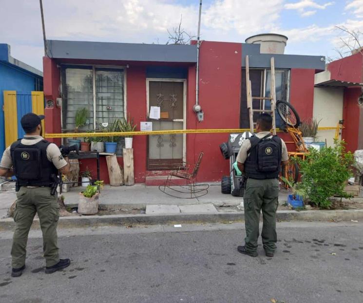 Catean casa en Apodaca, aseguran droga
