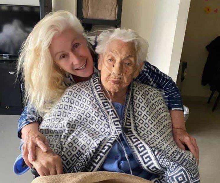  Abuela de Laura Zapata está fuera de peligro