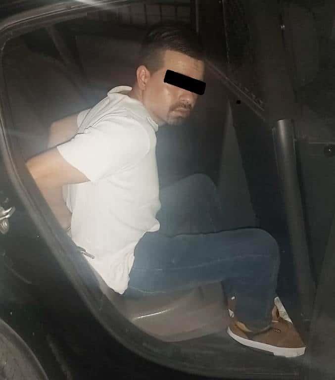 Arrestan a hombre por agredir a su esposa en Monterrey