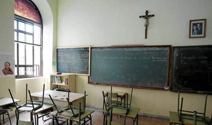 El gobierno no es dueño de la educación