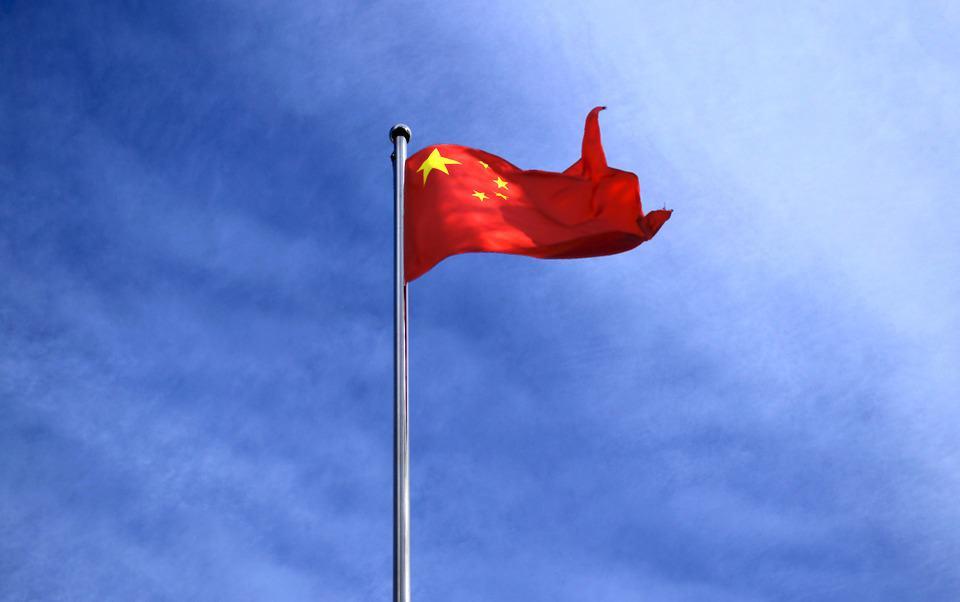 EU está “jugando con fuego”, advierte China