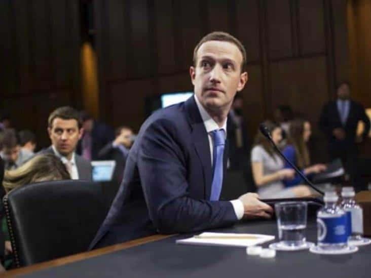 Demandan a Zuckerberg por errores de privacidad en Facebook