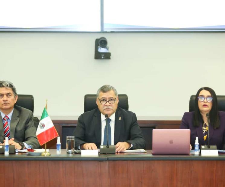 Asume UANL retos con proyección global
