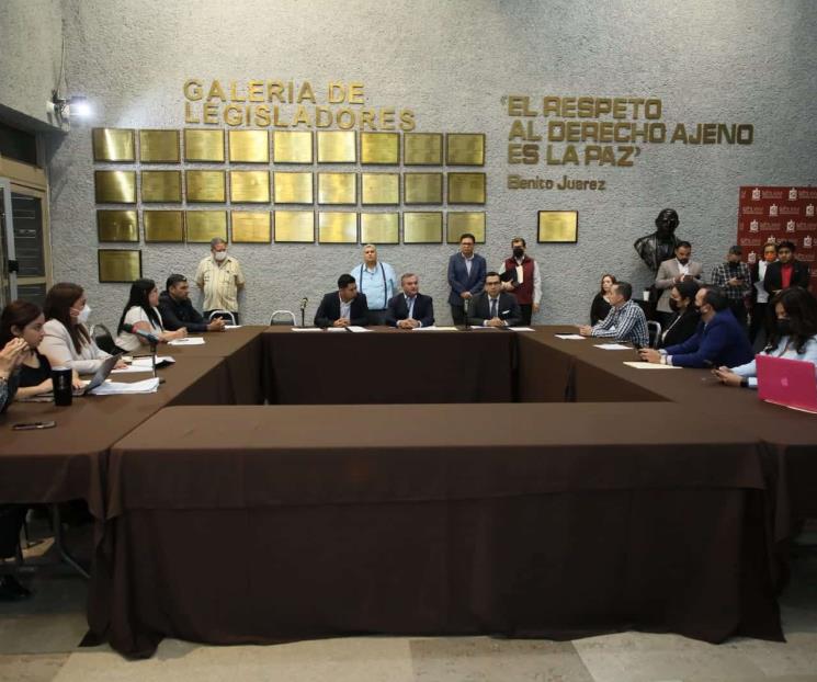 Aprueba Congreso en Comisiones quitar a Estado la UIFE