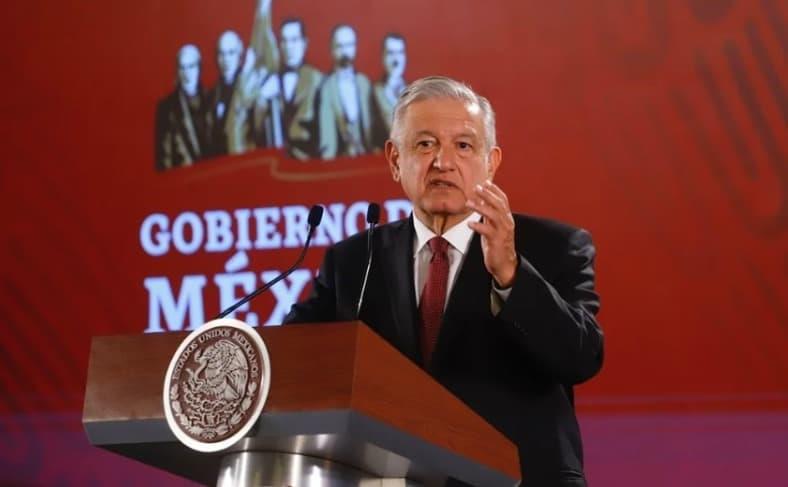 AMLO expresa su pésame a familiares de víctimas en tiroteo AMLO expresa su pésame a familiares de víctimas en tiroteo
