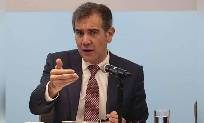 Pese a campaña confianza en el INE se mantiene