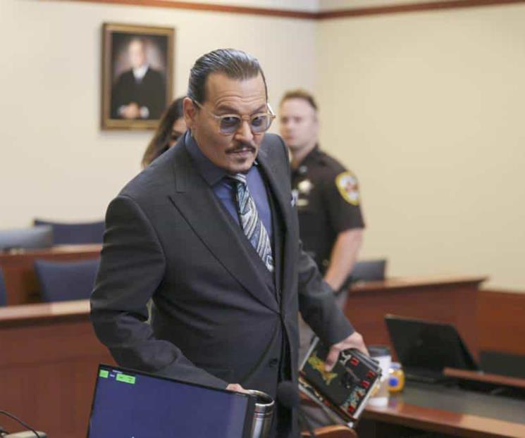 Considera Depp una locura acusaciones de Amber Heard