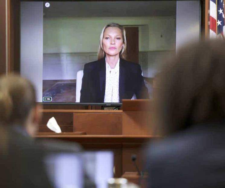 Niega Moss violencia por parte de Johnny