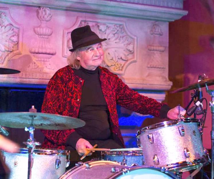 Fallece el baterista Alan White