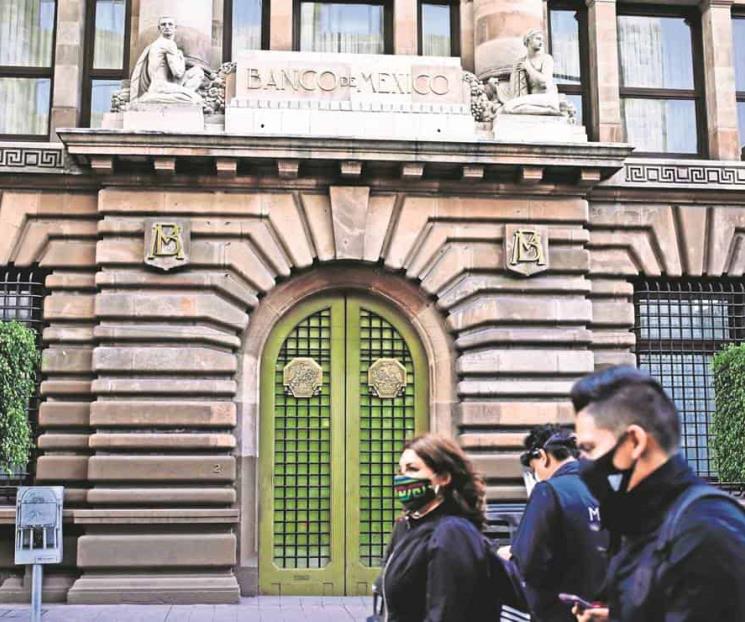 Aumenta la salida de capital de mexicanos