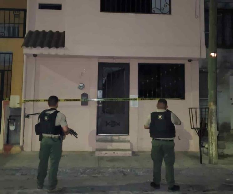 Catean domicilios en dos municipios, detienen a una mujer