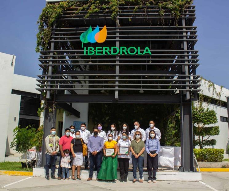 Recibe Iberdrola multa millonaria por vender energía