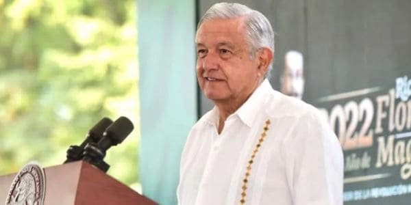Llama AMLO cretinos a críticos de estrategia de seguridad