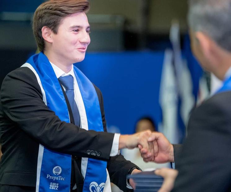 Viven graduación de PrepaTec Mty